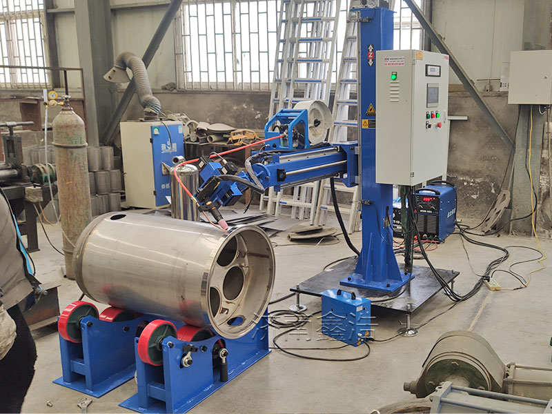 河南新鄉罐體過濾器氬弧自動焊